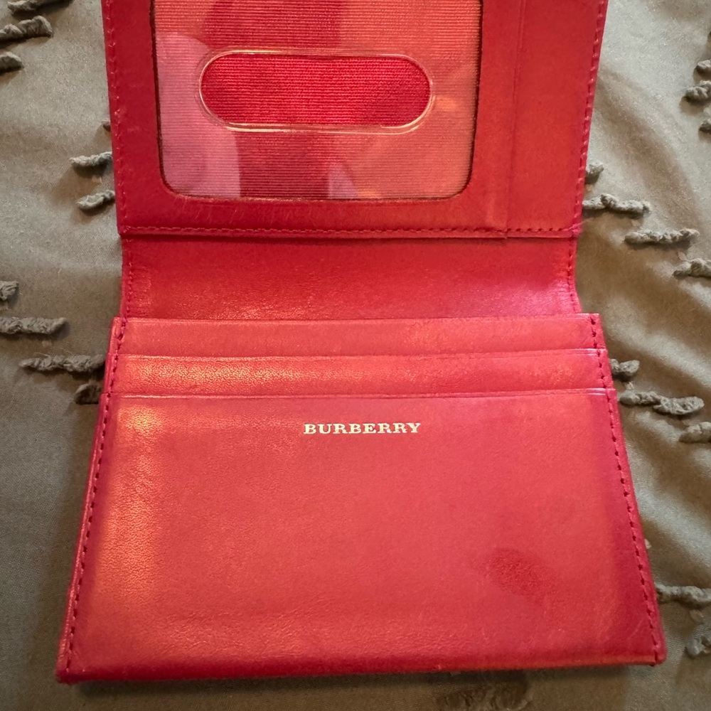 Red Burberry Embossed Card Holder - Picture 2 of 8